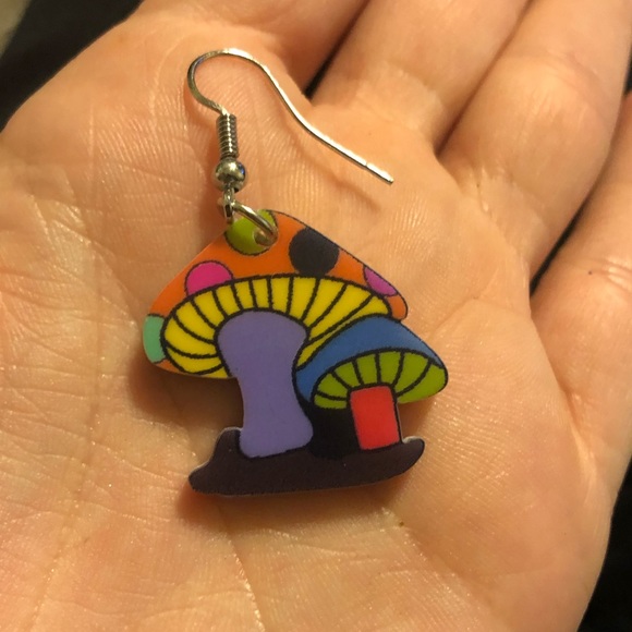 Mushroom earrings acrylic spot red rave festival - Picture 2 of 4